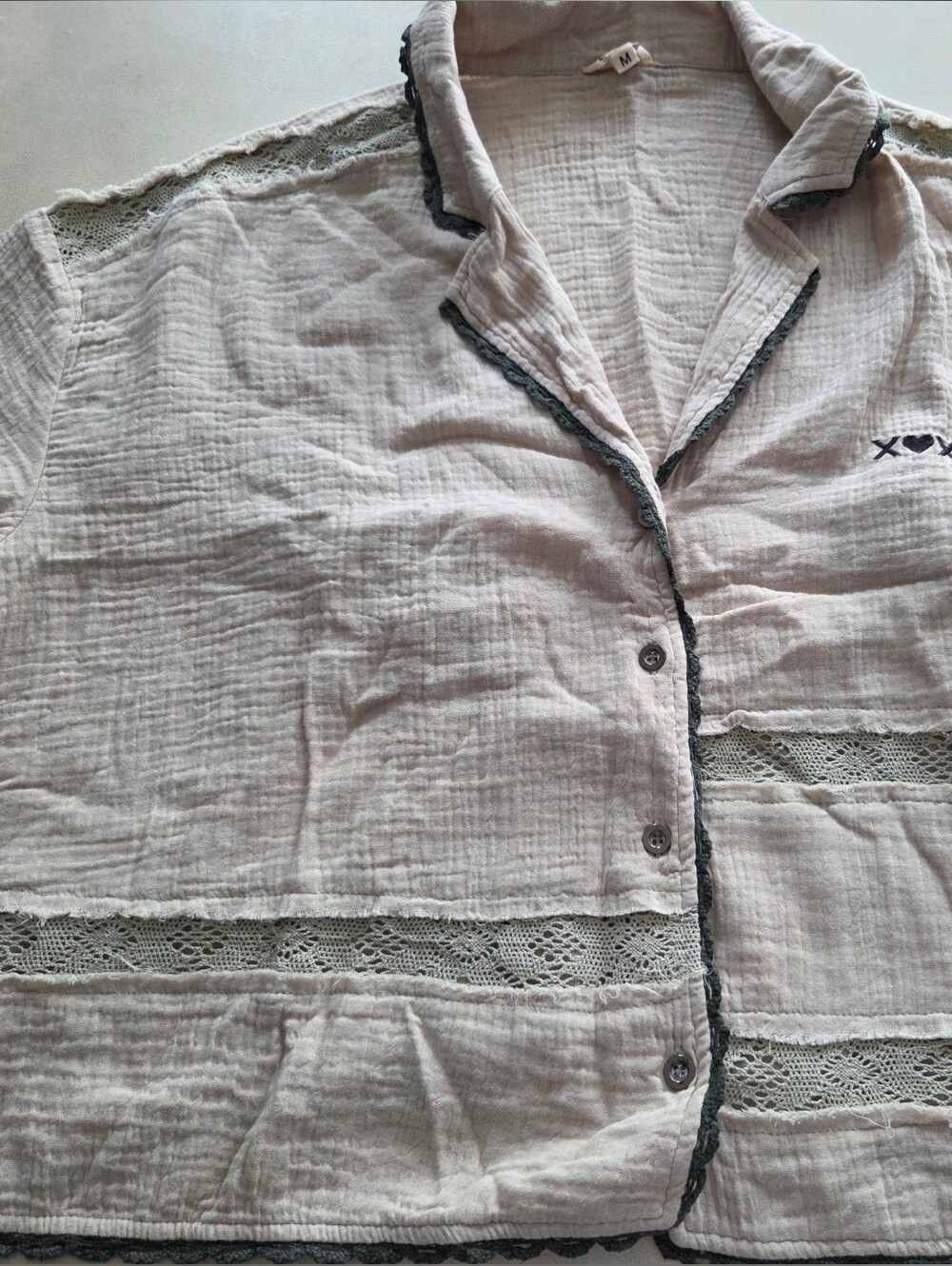 NWOT POL MISSES SZ MED GREEN Button-Down Cotton Gauze Shirt with Lace Trim